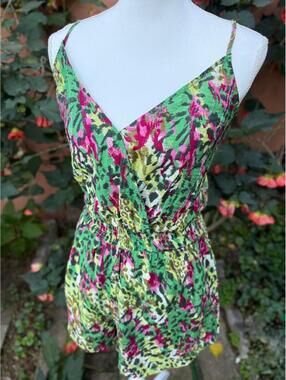 Cupshe Funky Leopard Print Design Short Length Romper Size M